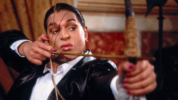 MV5BZjZhZjBkMzAtNDBkZi00MDY5LWJlYmMtYWY5YmNkNTRmMTExXkEyXkFqcGdeQXVyNTc4Njg5MjA. V1 SY1000 CR0014821000 AL 